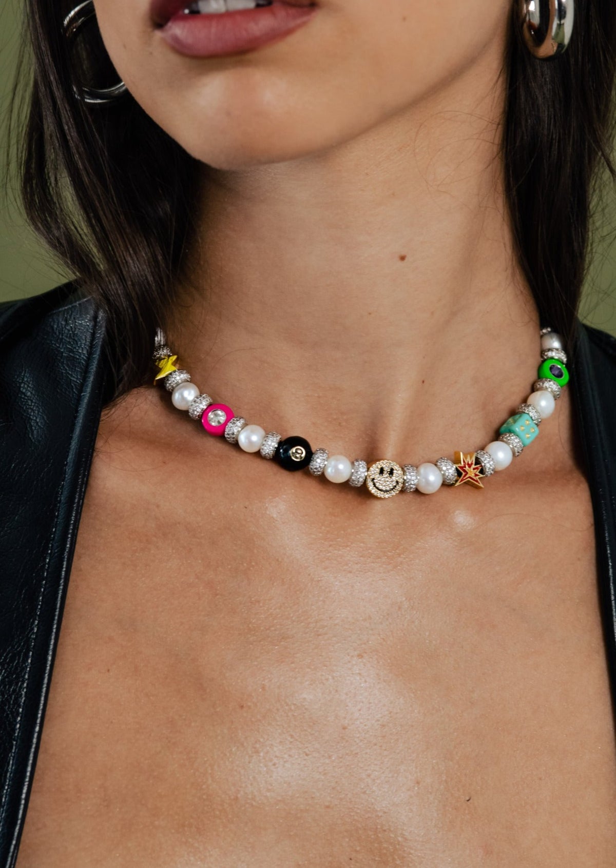 Enamel Pearl Necklace 16